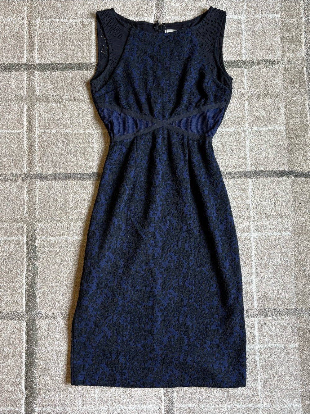 Anthropologie Moulinette Soeurs Larkin sheath dress in navy and black Size 2